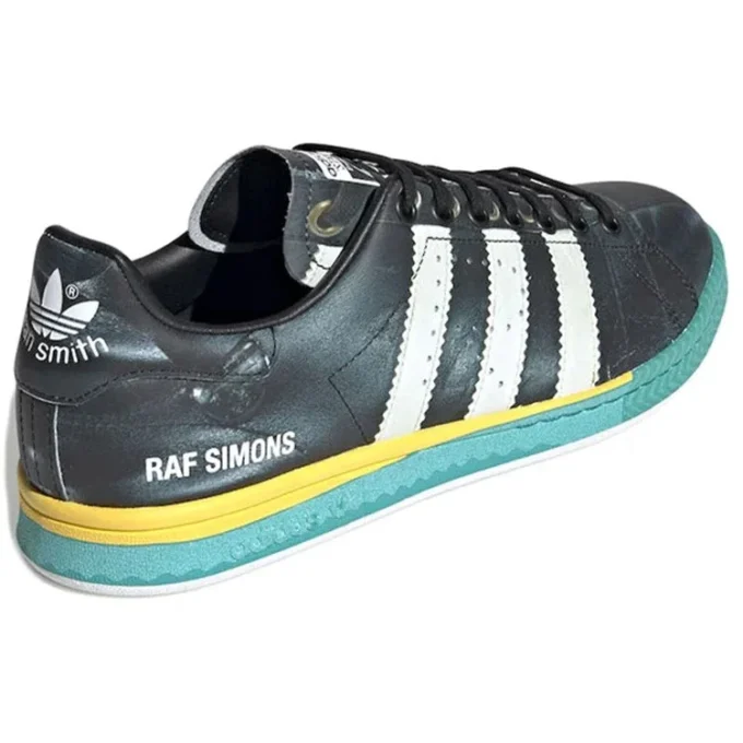 Adidas X Raf Simons Samba Stan „Trompe L’Oeil“