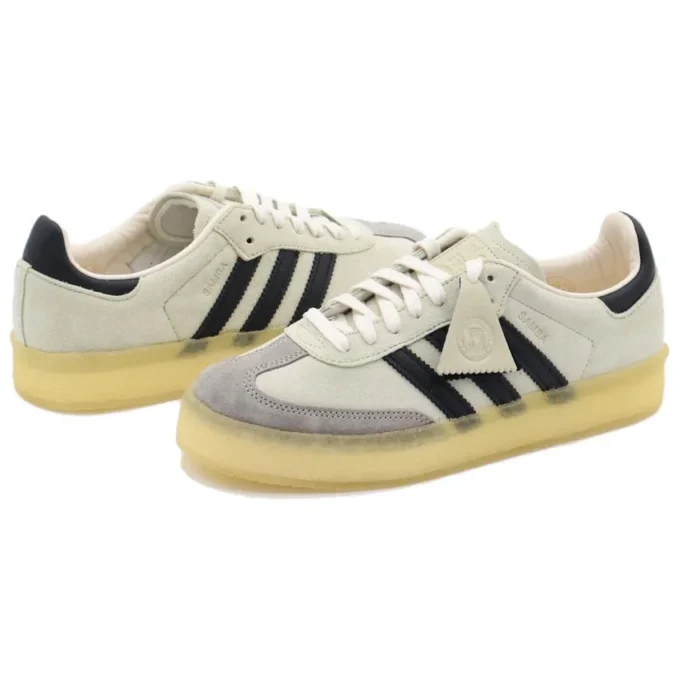 Adidas X Ronnie Fieg X Clarks 8Th Street Samba „Kithmas – White Black“